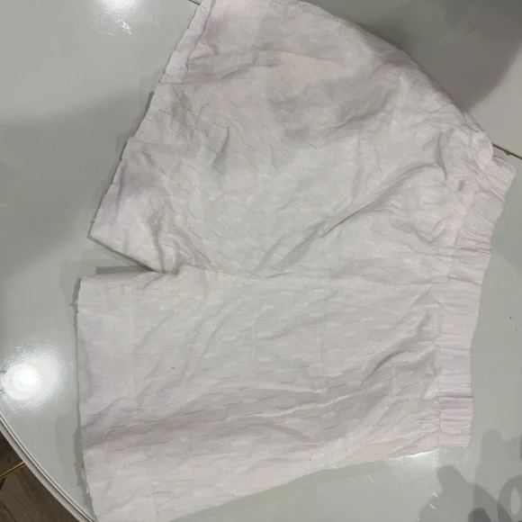 White set- shirt & shorts - Picture 3 of 3